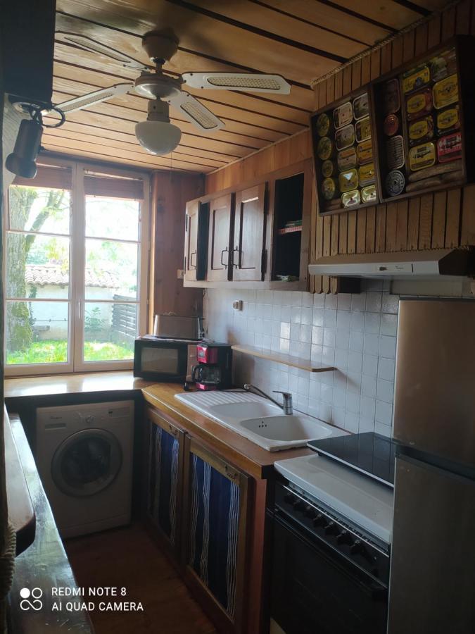 Le Saloon Hotel Chazey-sur-Ain Bagian luar foto
